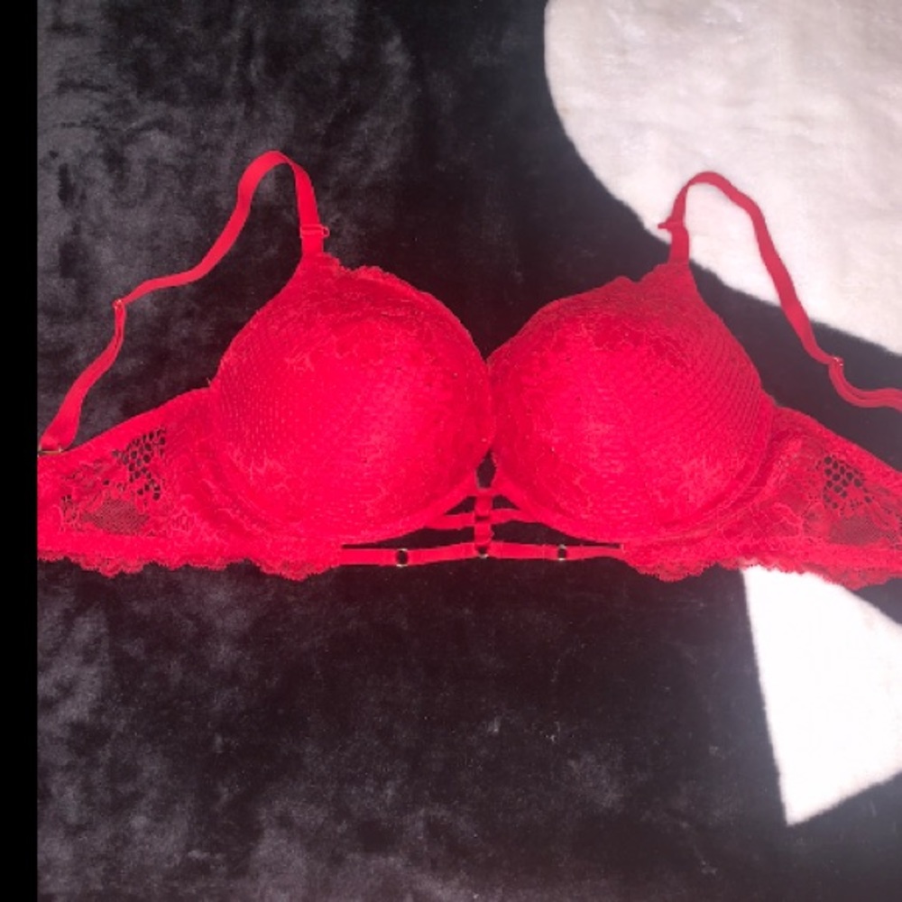 Red Lace Push Up Bra